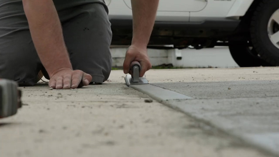 hand edger